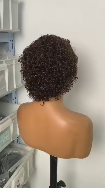 Luxury to go wig