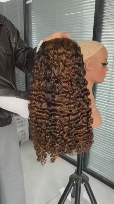 Luxury Burmese Curl